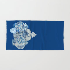4 Four 4 Blue and White Ginger Jars Bath Towel
