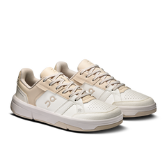 On Running Women's The Roger Clubhouse Shoes - White / Pearl