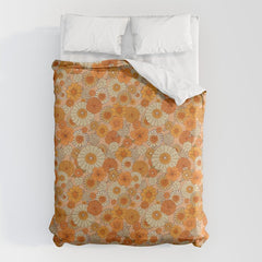 70s retro vintage daisies, flowers, orange, peach Duvet Cover