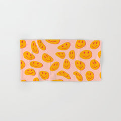 70s retro yellow smile face illustration Bath Towel