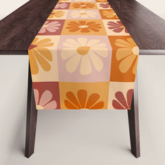70's Daisy Bloom Table Runner