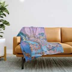 A Closer Look at Kukuyediyo (Series IV of IV) - Nature Landscape Throw Blanket