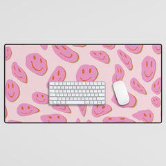 70s retro pink smiles pattern  Desk Mat