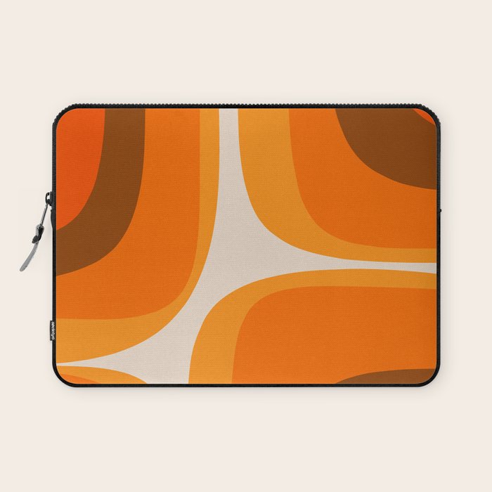 70s Retro Groove Minimalist Mid Century Modern Abstract in 1970s Brown and Orange Laptop Sleeve