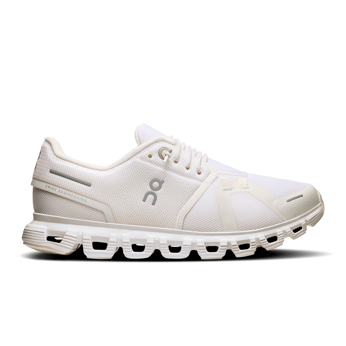 On Running Women's Cloud 6 Wide Shoes - White / White