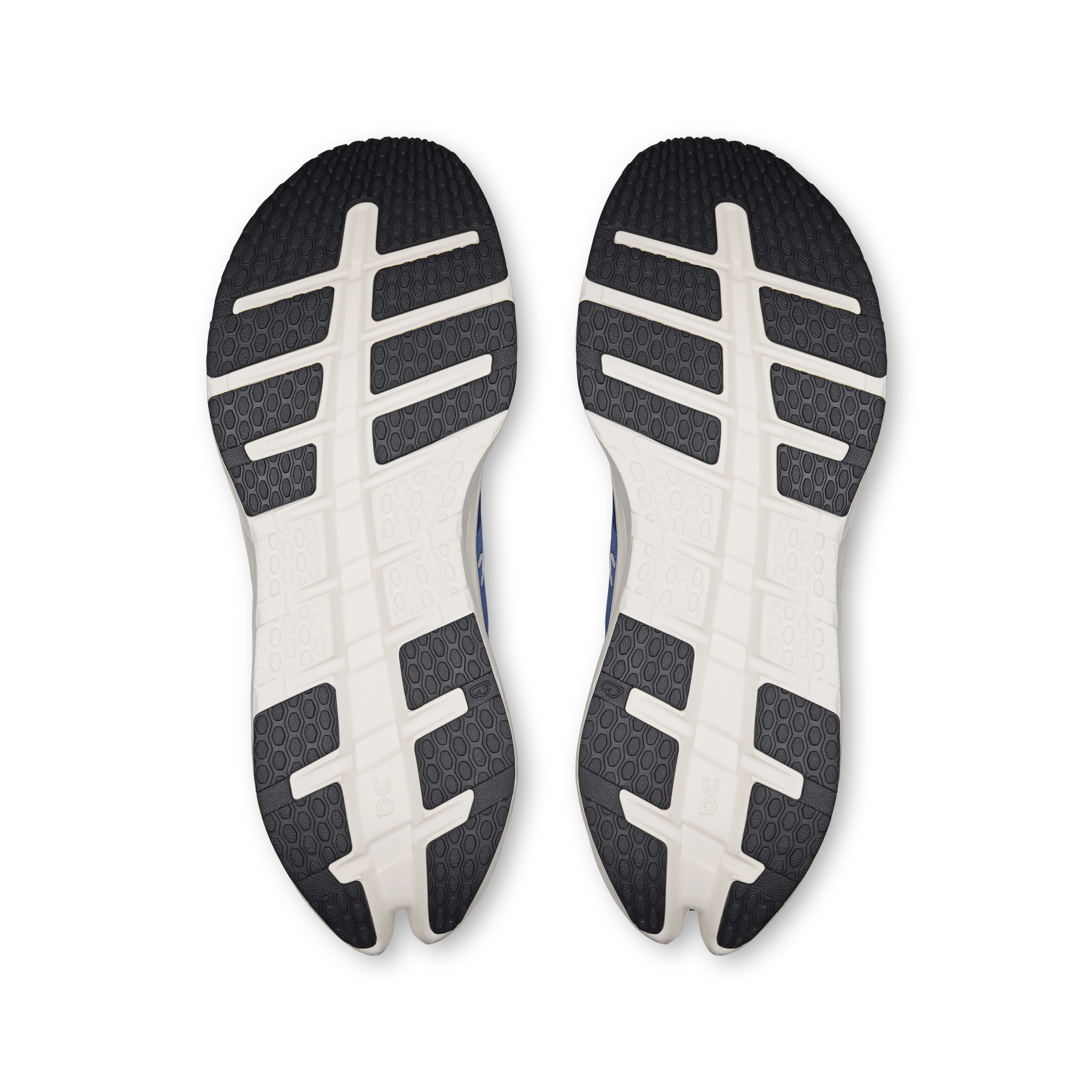 On Running Men's Cloudrunner 3 Shoes - Sailor / Ivory