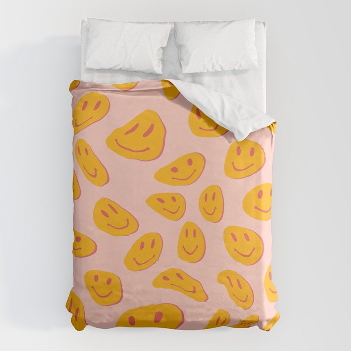70s retro yellow smile face illustration  Duvet Cover