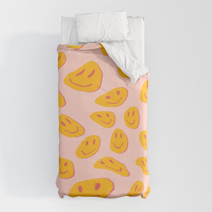 70s retro yellow smile face illustration  Duvet Cover