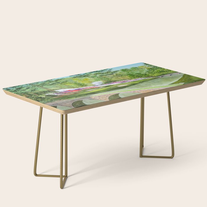 A Georgia Golf Course Coffee Table