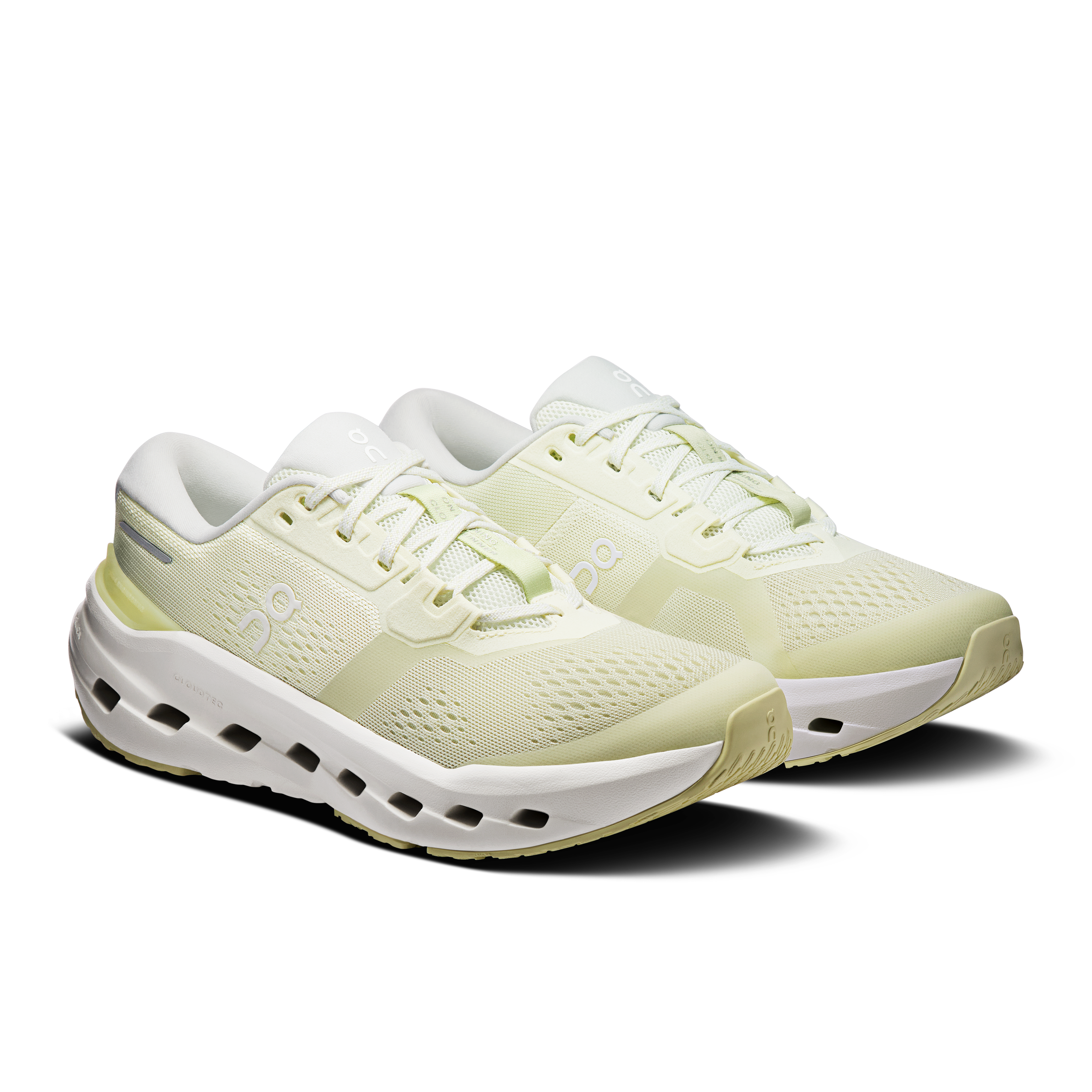 On Running Women's Cloudrunner 3 Shoes - Seedling / Ivory