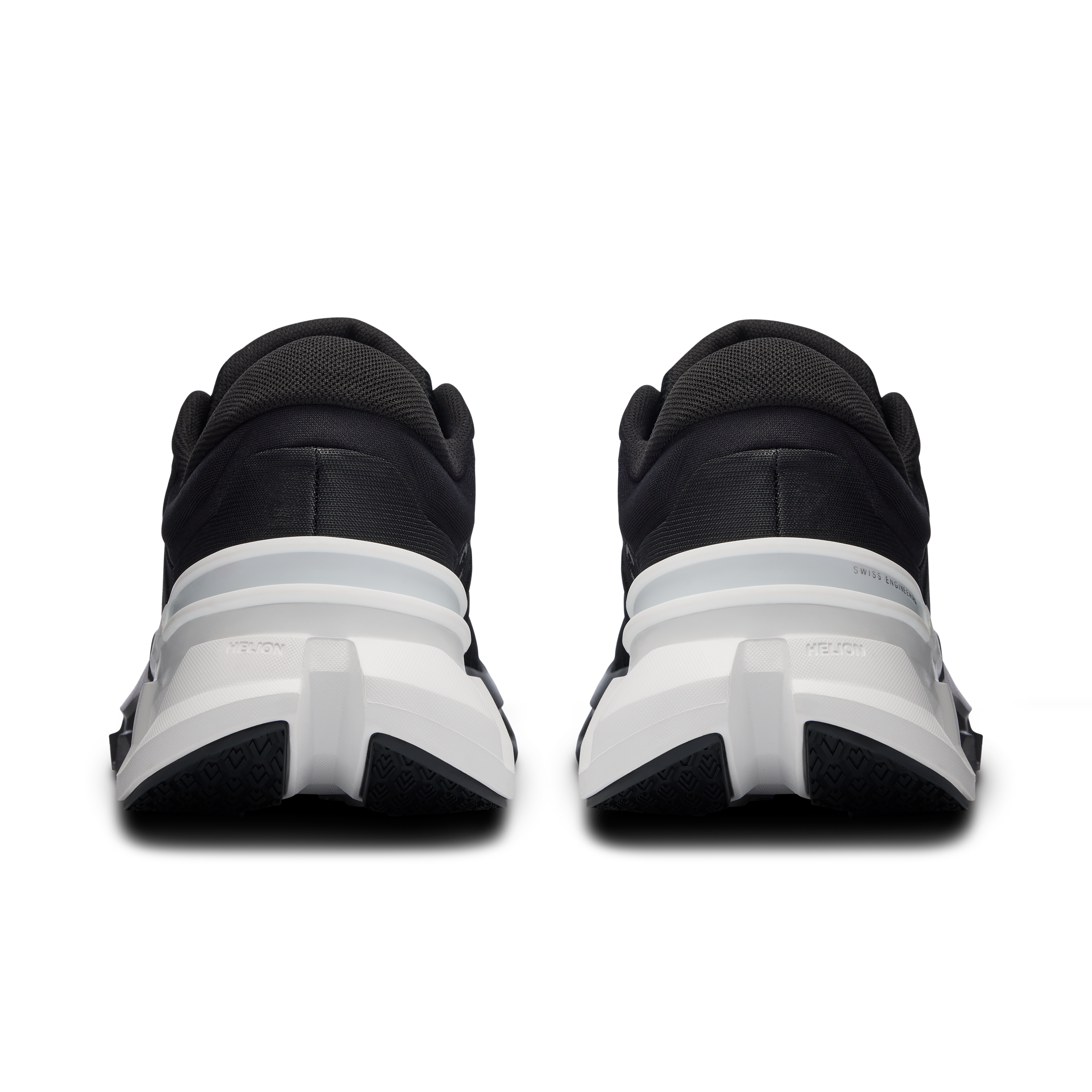 On Running Men's Cloudflyer 5 Shoes - Black / White