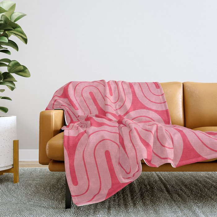 70s Throwback Wavy Stripes Pattern Throw Blanket