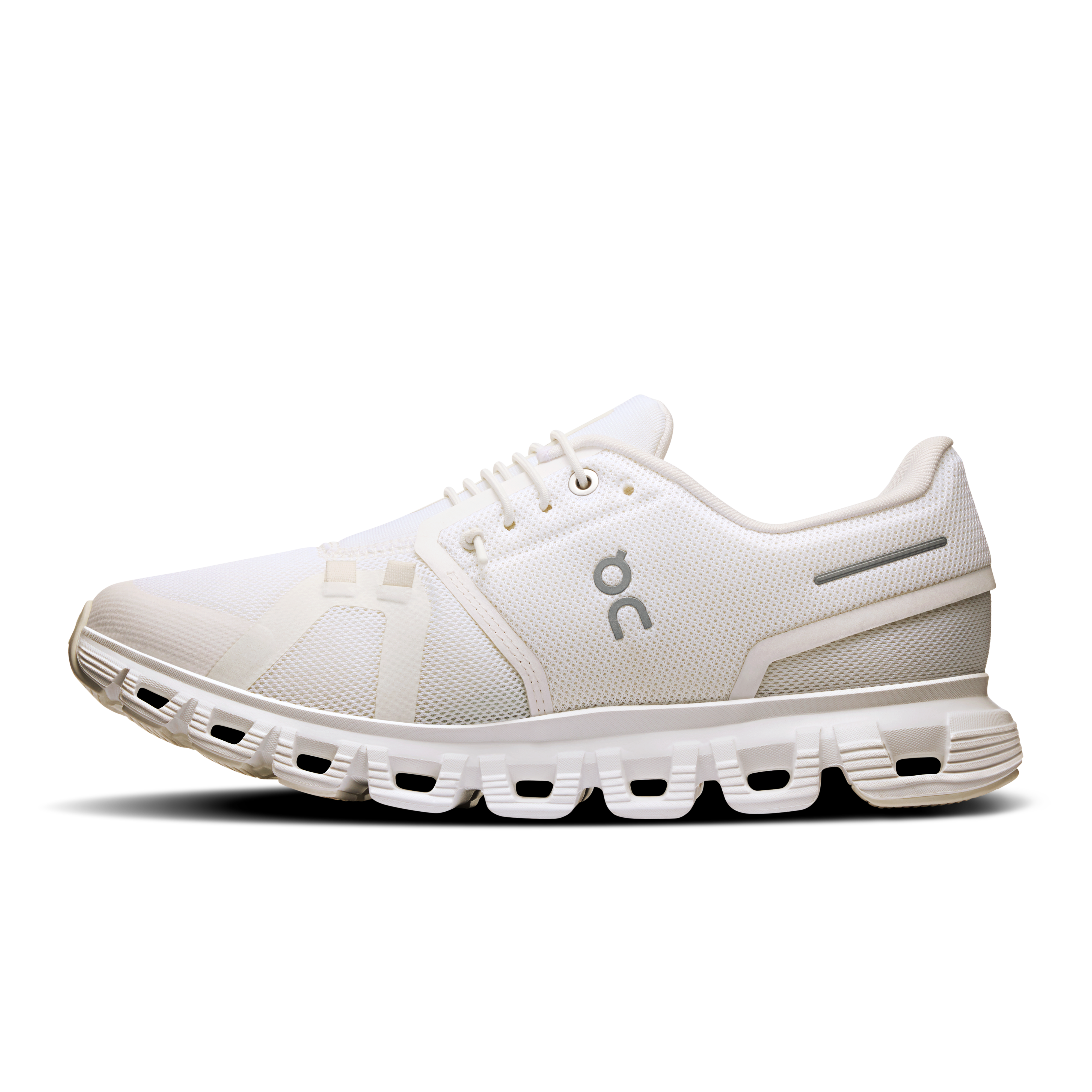 On Running Women's Cloud 6 Wide Shoes - White / White
