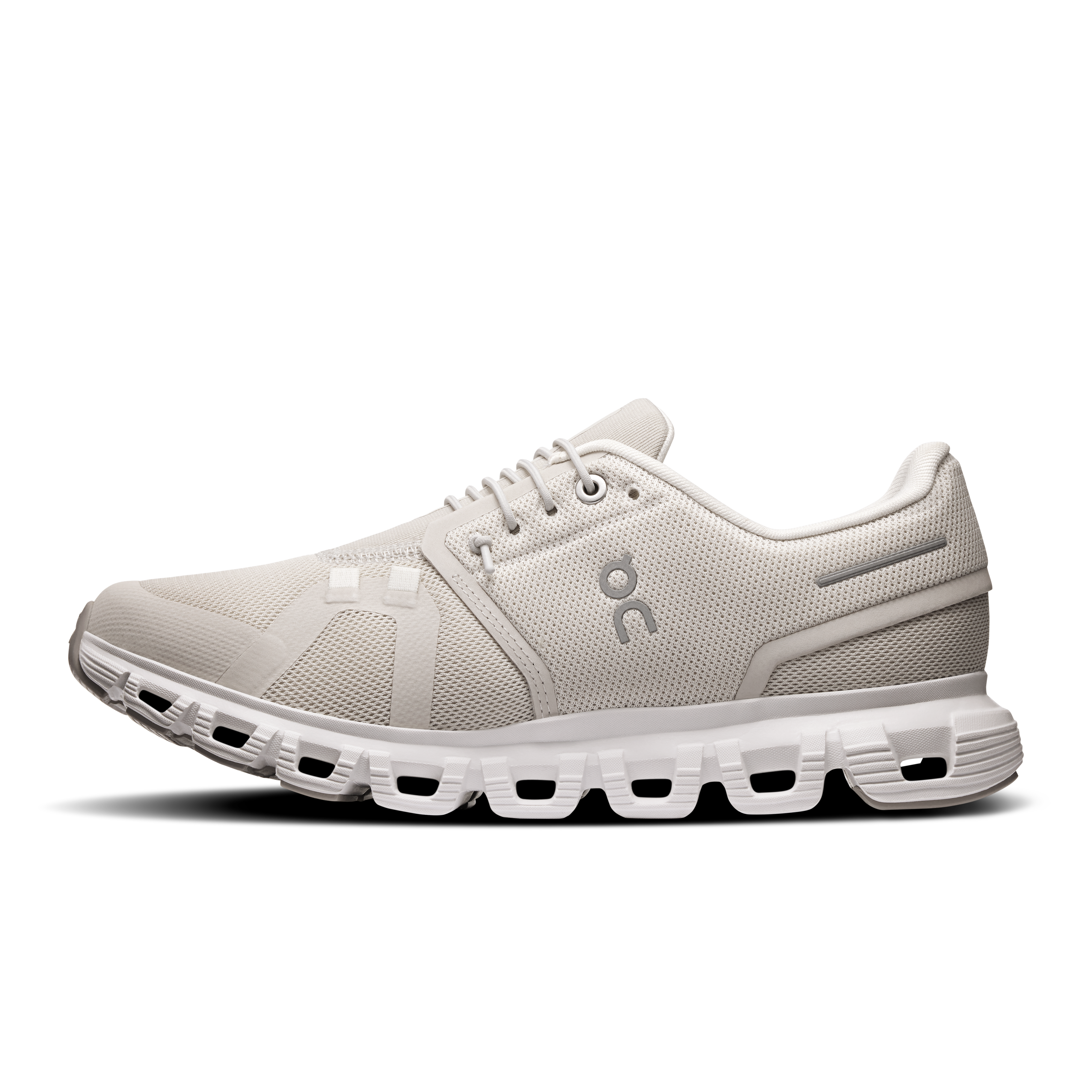On Running Women's Cloud 6 Wide Shoes - Pearl / White