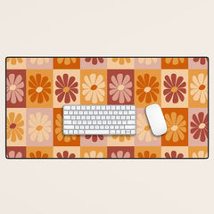 70's Daisy Bloom  Desk Mat