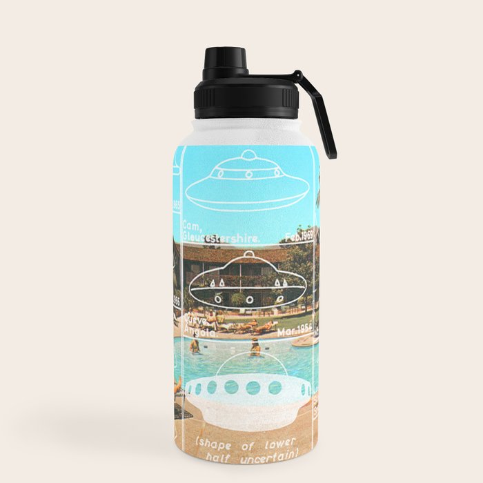 60s UFO sightings Water Bottle