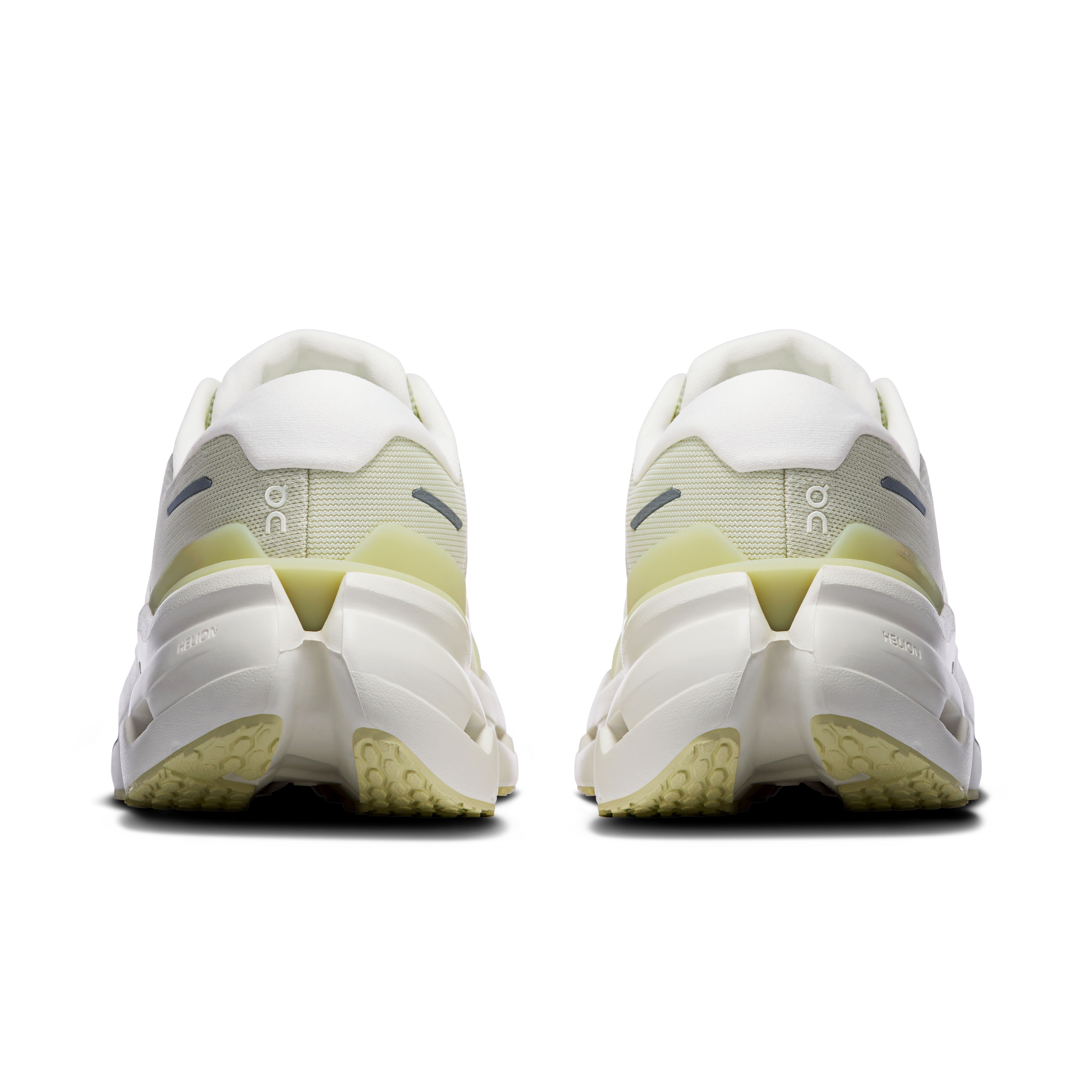 On Running Women's Cloudrunner 3 Shoes - Seedling / Ivory