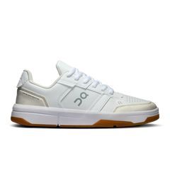 On Running Women's The Roger Clubhouse Shoes - White / Ivory